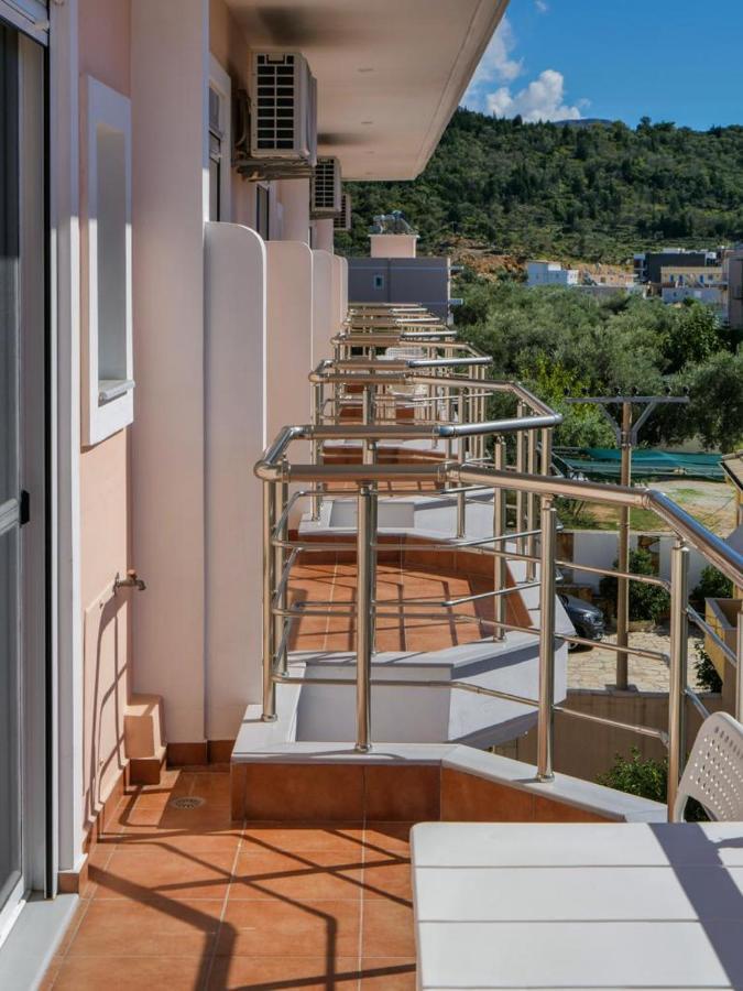 Himara Royal Hotel Exterior foto